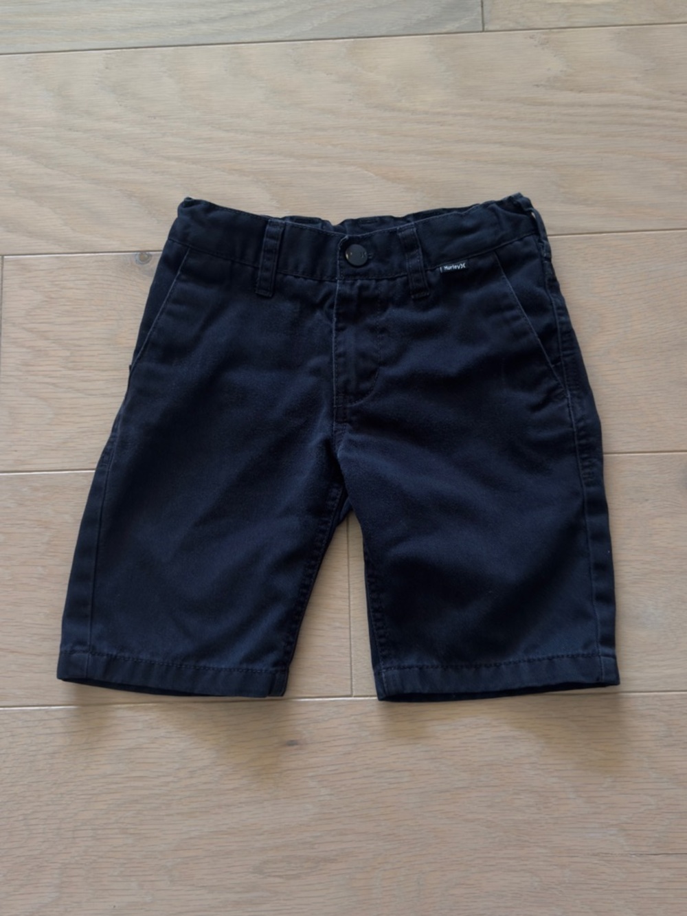 Hurley kids Boys Black Shorts size 6